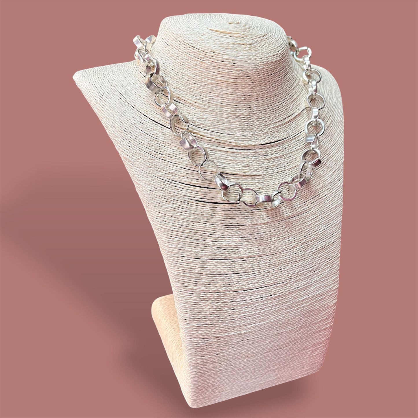 Collana Anelli Tintinnanti Sheffield Inglese