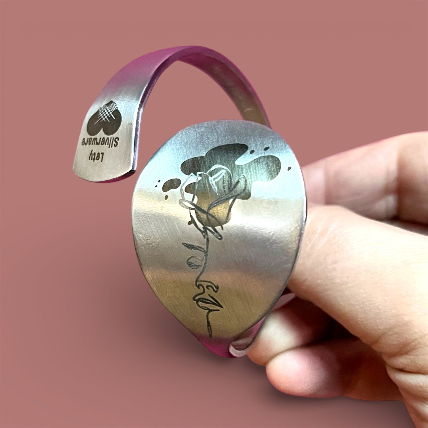 Bracciale Volto di Donna con Rosa