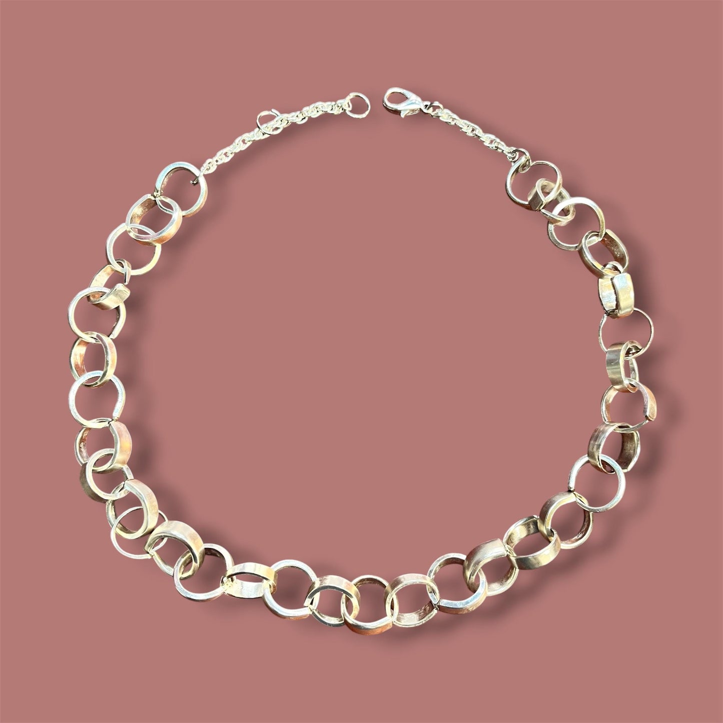Collana Anelli Tintinnanti Sheffield Inglese